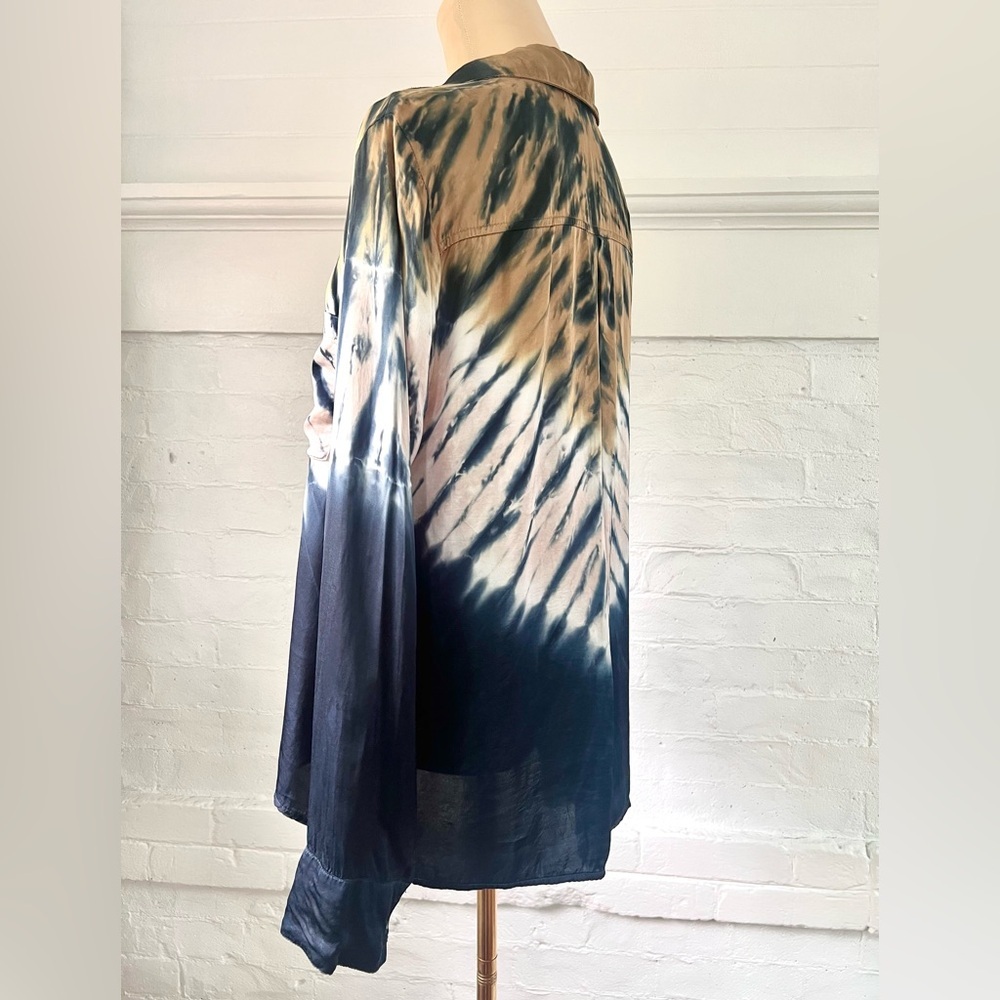 Young Fabulous And Broke Susan Tie Dye  Button Down Satin Shirt Blue Tan Boho - Picture 6 of 12